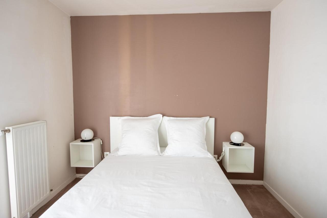 Appartements De 2 Ou 3 Chambres A 40 Minutes De Paris Courcouronnes Екстериор снимка